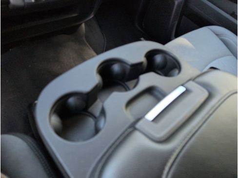 Used 2024 RAM 2500 Big Horn image 21