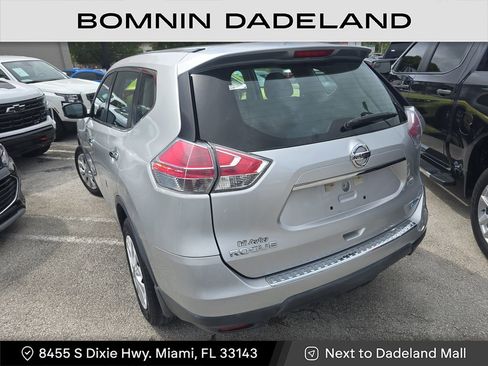 Used 2014 Nissan Rogue S image 3