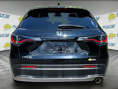Used 2024 Honda HR-V Sport image 6