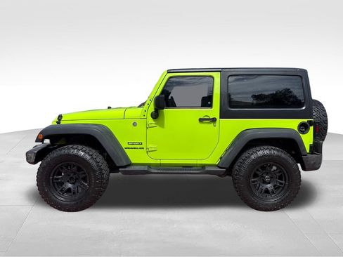 Used 2013 Jeep Wrangler Sport w/ Connectivity Group AWD/4WD image 5