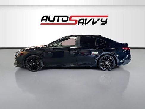 Used 2026 Toyota Camry SE w/ Multimedia Upgrade Package FWD image 4