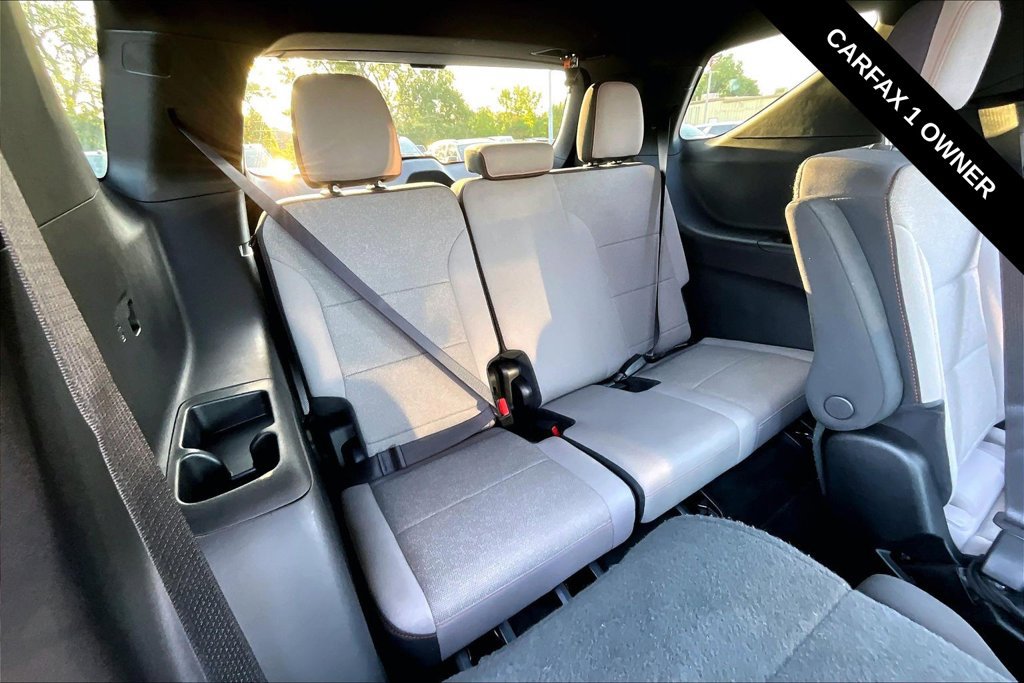 Used 2026 Chevrolet Traverse LT w/ Driver Confidence Package FWD image 25