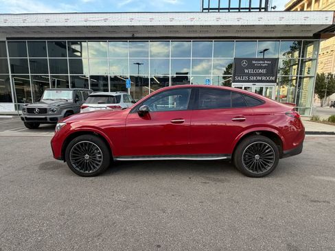 Used 2026 Mercedes-Benz GLC 300 4MATIC image 2