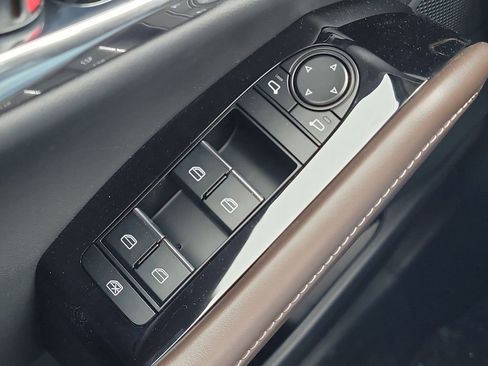 New 2025 MAZDA CX-30 2.5 Turbo w/ Premium Plus Pkg image 23