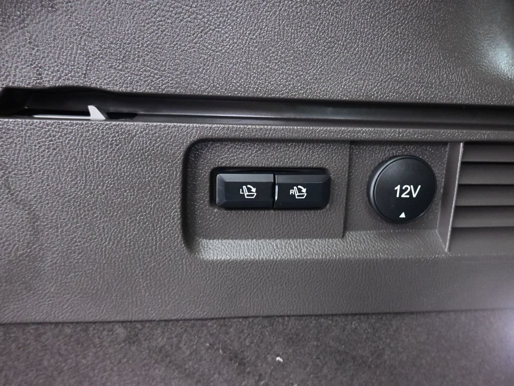 Used 2022 Lincoln Nautilus AWD w/ Premium Package image 48