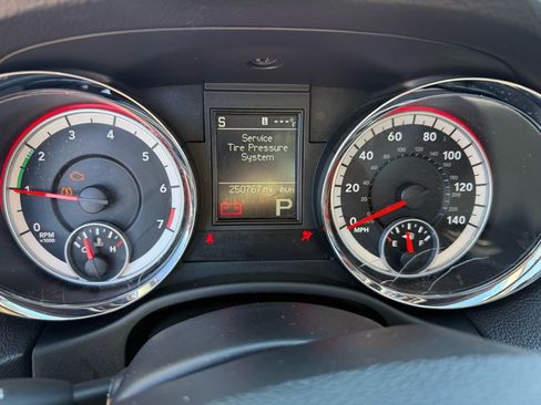 Used 2013 Dodge Durango Crew image 13