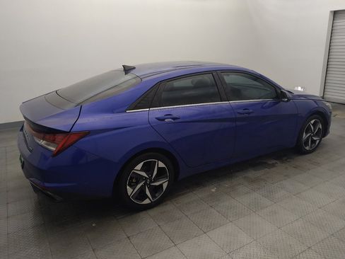Used 2023 Hyundai Elantra Limited image 10