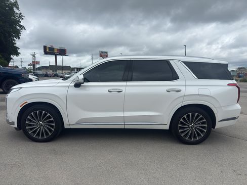 Used 2023 Hyundai Palisade Calligraphy AWD/4WD image 6