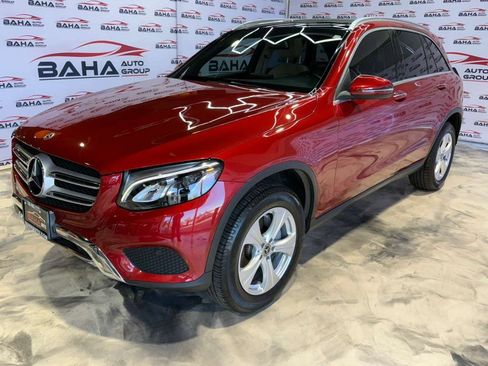 Used 2018 Mercedes-Benz GLC 300 4MATIC w/ Multimedia Package image 66