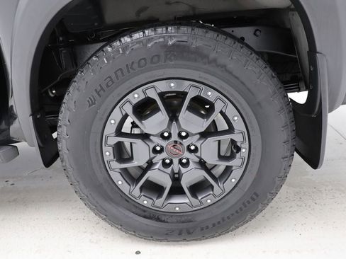 Used 2023 Nissan Frontier PRO-4X w/ Pro-4X Premium Package image 13