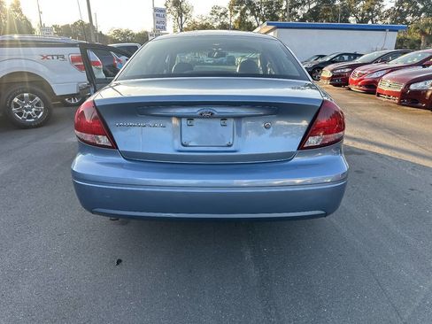 Used 2005 Ford Taurus SEL image 5