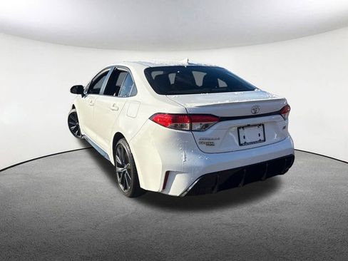 Certified 2024 Toyota Corolla SE image 28