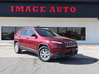 Used 2018 Jeep Cherokee Latitude Plus w/ Comfort/Convenience Group image 1
