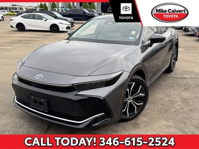 Used 2023 Toyota Crown Limited