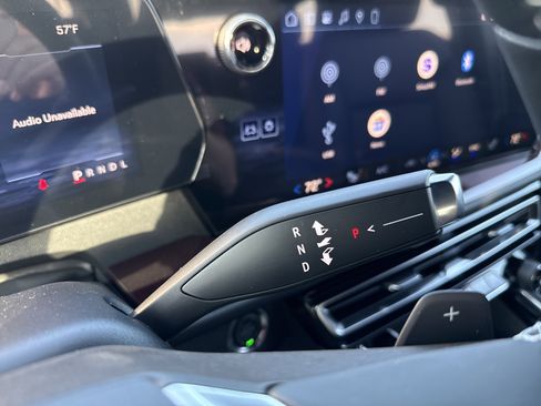 New 2026 Chevrolet Traverse Z71 w/ Driver Confidence Package image 24