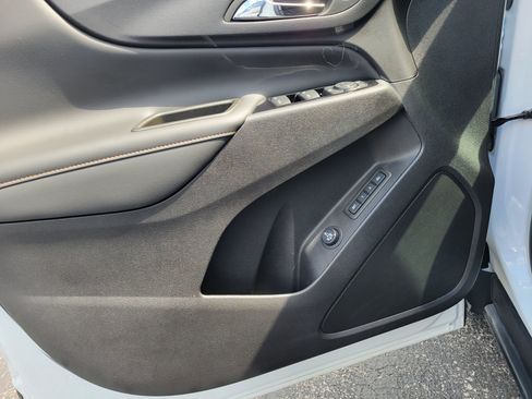 Certified 2024 Chevrolet Equinox Premier w/ LPO, Floor Liner Package FWD image 27