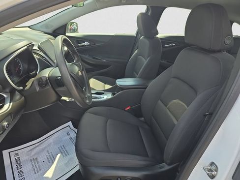 Used 2023 Chevrolet Malibu LT FWD image 9