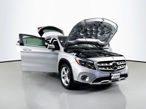 Used 2018 Mercedes-Benz GLA 250 4MATIC image 19