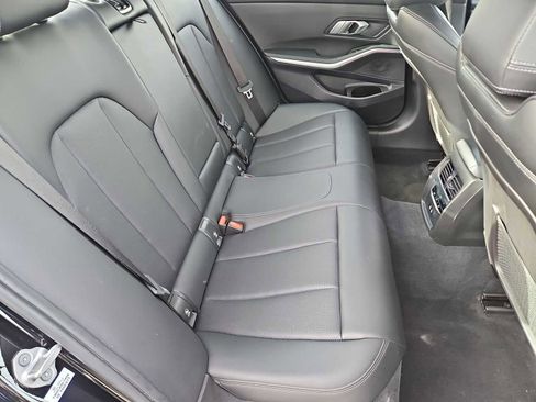 Used 2023 BMW 330e image 21