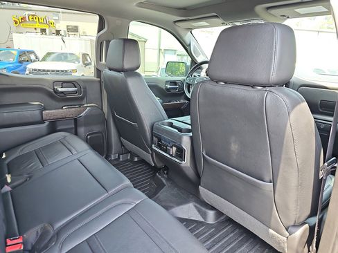 Used 2021 GMC Sierra 1500 Denali w/ Driver Alert Package II AWD/4WD image 10