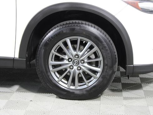 Used 2017 MAZDA CX-5 Touring w/ Preferred Equipment Package FWD image 31