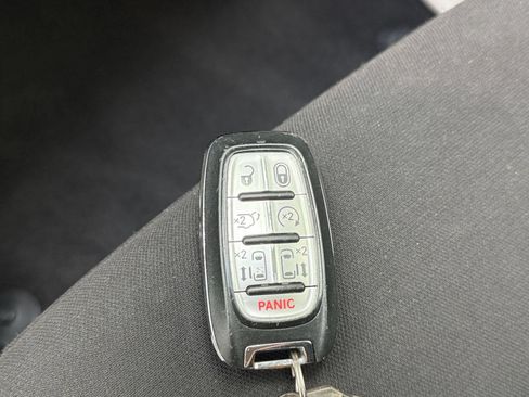 Used 2023 Chrysler Voyager LX FWD image 20