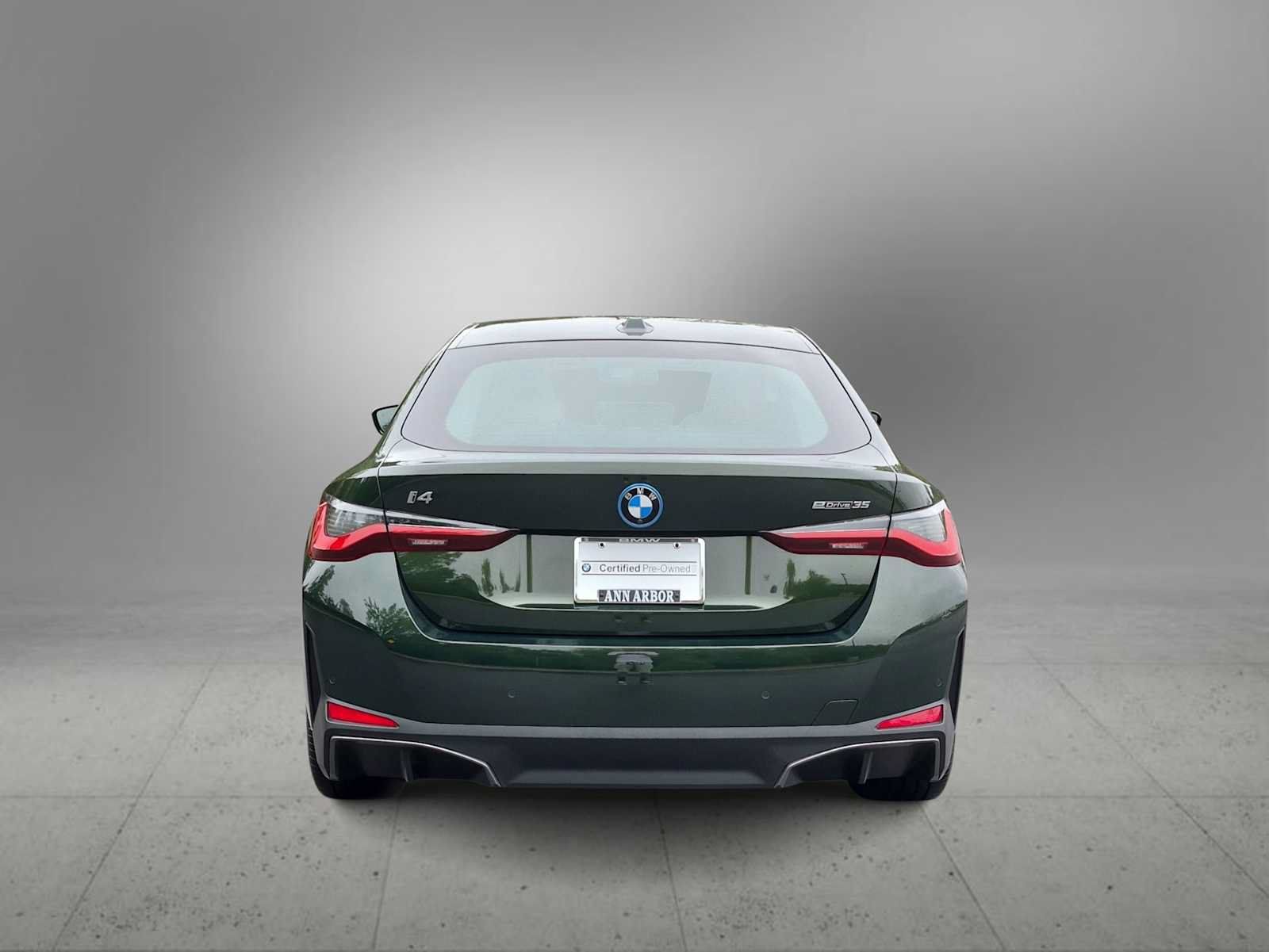 Used 2023 BMW i4 eDrive35 w/ Premium Package RWD image 7