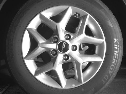 Used 2025 Kia Soul LX w/ LX Technology Package FWD image 14