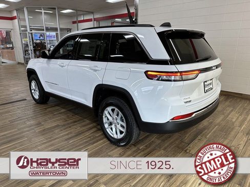 New 2026 Jeep Grand Cherokee Laredo X AWD/4WD image 3