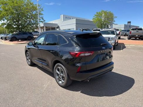 Used 2024 Ford Escape ST-Line AWD/4WD image 3