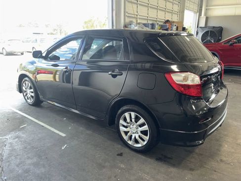 Used 2010 Toyota Matrix w/ PWR Pkg FWD image 4