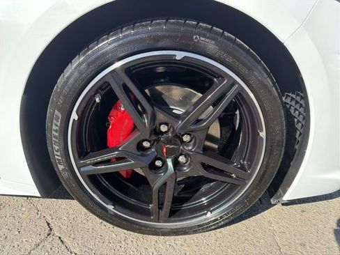 Used 2020 Chevrolet Corvette Stingray Premium Conv w/ 3LT Preferred Equipment Group image 17