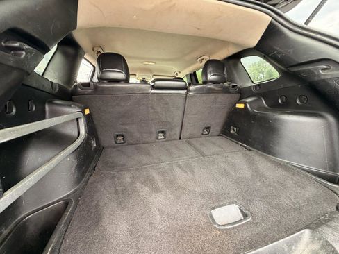 Used 2014 Jeep Cherokee Trailhawk w/ Leather Interior Group AWD/4WD image 19