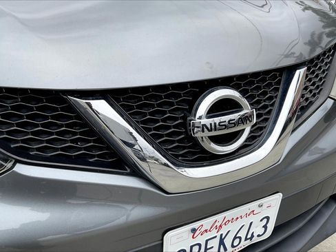 Used 2018 Nissan Rogue Sport S image 27