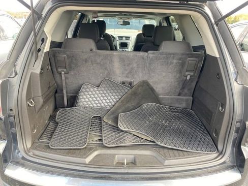 Used 2016 GMC Acadia SLE image 21