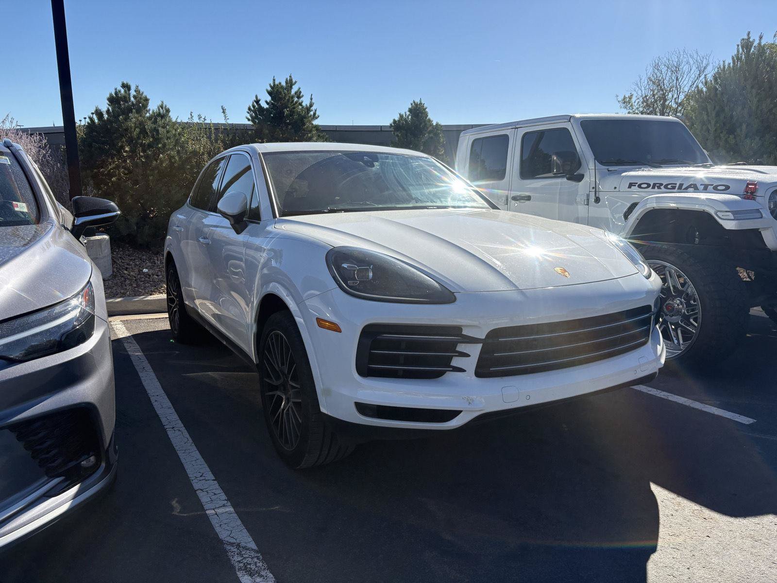 Used 2022 Porsche Cayenne Platinum Edition AWD/4WD image 1