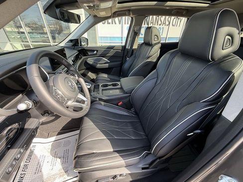 Used 2026 Acura MDX w/ Advance Package image 8