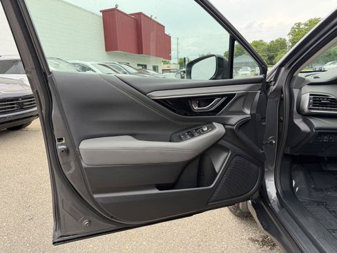 Used 2023 Subaru Outback Onyx Edition XT AWD/4WD image 10