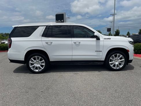 Used 2023 Chevrolet Tahoe High Country w/ Premium Package 2 AWD/4WD image 9
