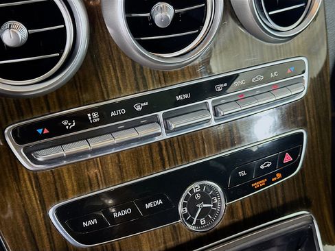 Used 2022 Mercedes-Benz C 300 Coupe image 24