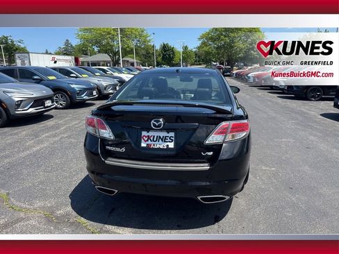 Used 2009 MAZDA MAZDA6 s Grand Touring w/ Moonroof & Bose Pkg FWD image 12