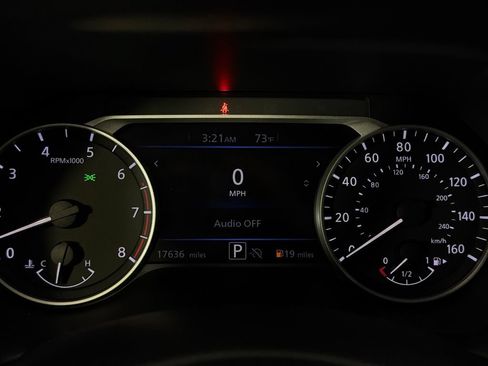 Used 2025 Nissan Sentra SV w/ All-Weather Package FWD image 15