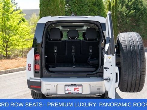 Used 2024 Land Rover Defender 130 S image 24