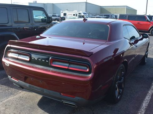 Used 2018 Dodge Challenger SXT w/ Sound Group RWD image 4