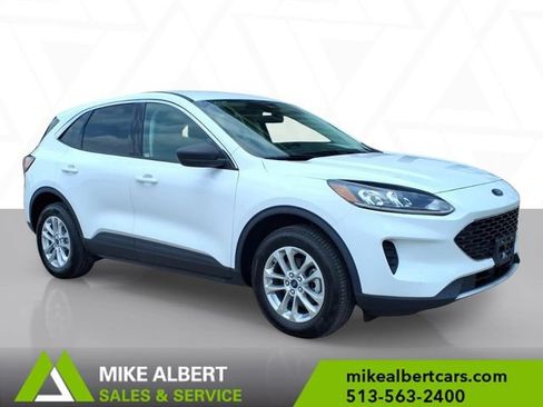 Used 2022 Ford Escape SE AWD/4WD image 1