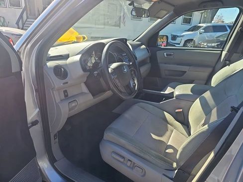 Used 2015 Honda Pilot EX image 12
