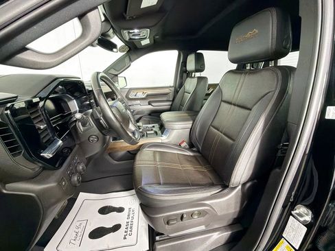 Used 2024 Chevrolet Silverado 1500 High Country w/ Midnight Edition image 22