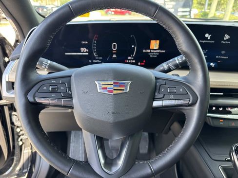 Used 2024 Cadillac XT4 Luxury image 27