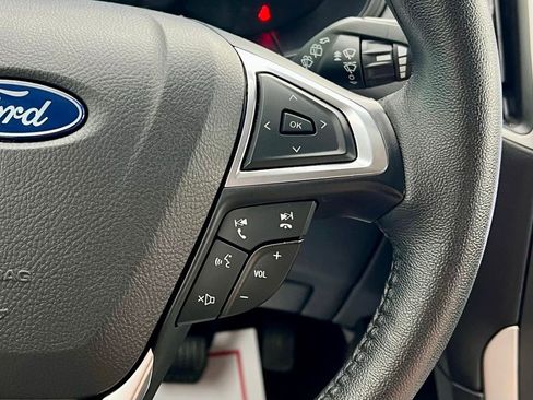 Used 2024 Ford Edge SEL image 22