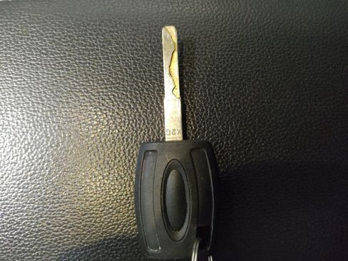 Used 2018 Ford Escape SE image 32